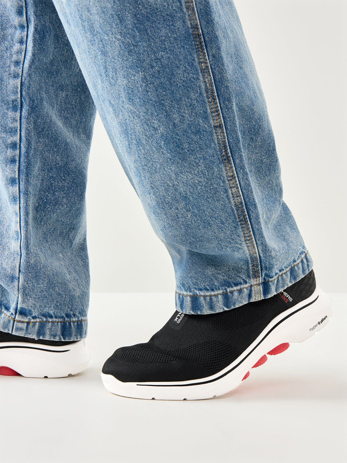Gi Walk 7 Easy on 2 Trainers Black