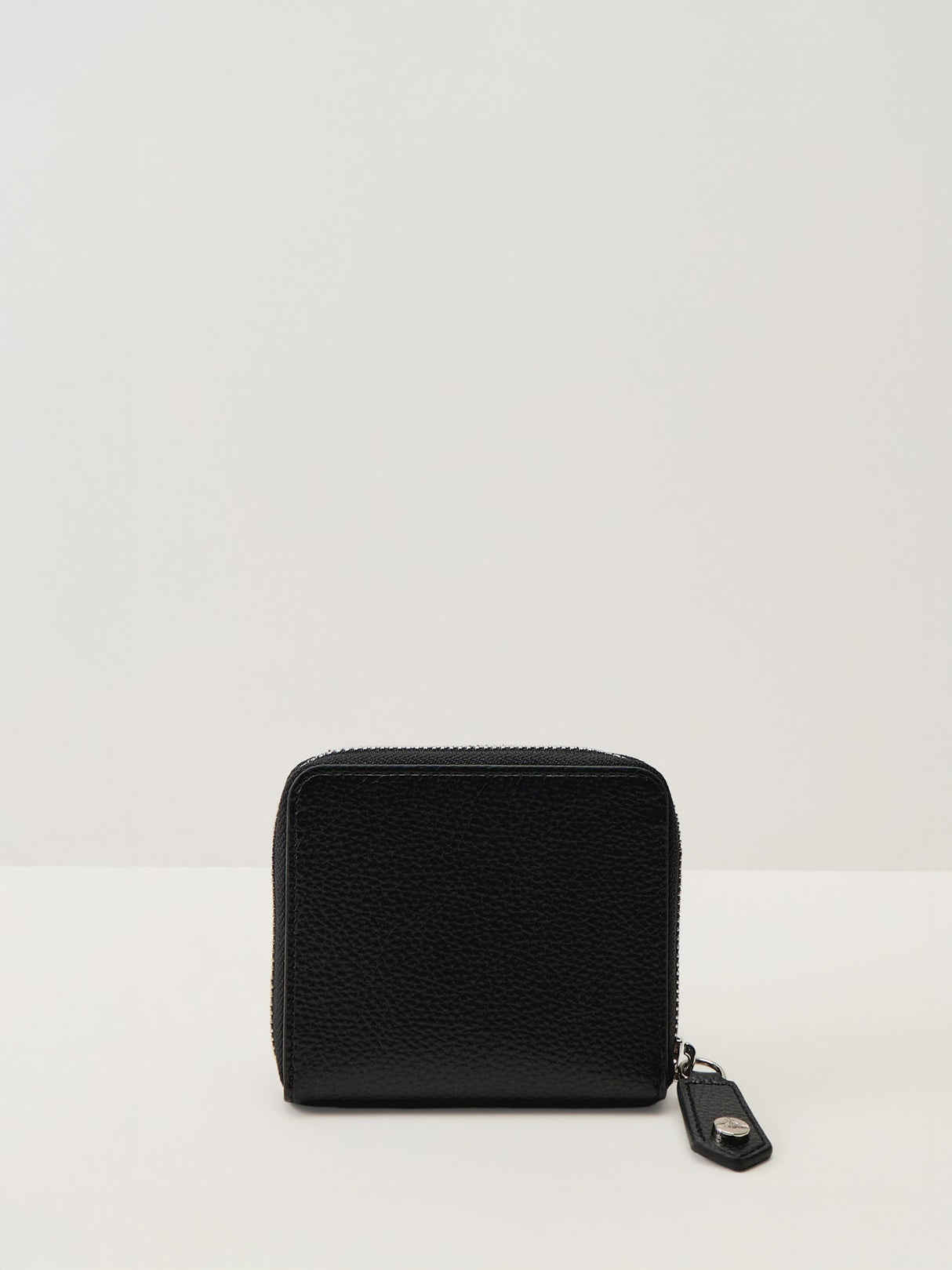 Medium Zip Wallet Black