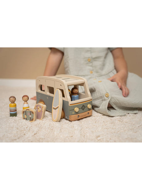 Wooden Vintage Campervan Toy Set