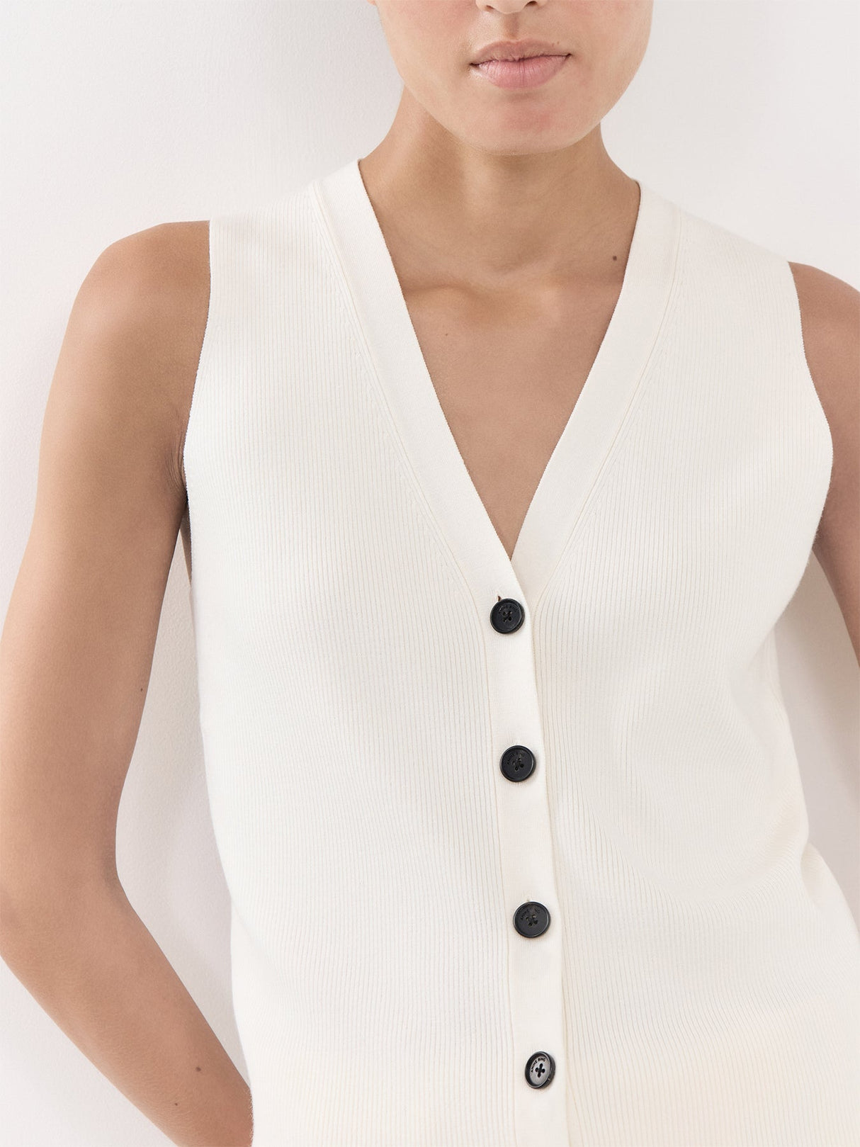 Lawrence Vest  Ivory
