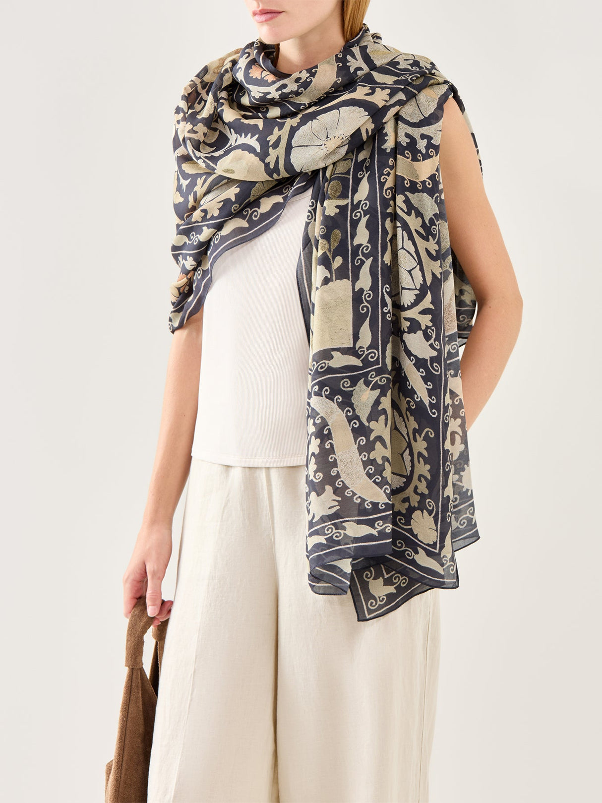 Susani Charcoal Scarf